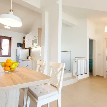 Apartment Deluxe Nina Novi Vinodolski